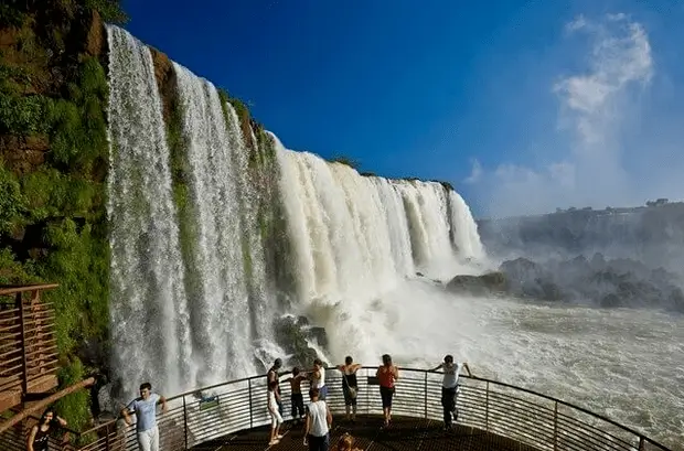 iguazu falls
